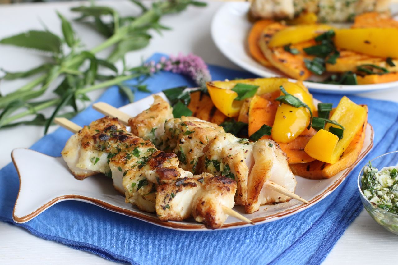 Végre kiderül, hogy mit dob a grillrácsra az ország